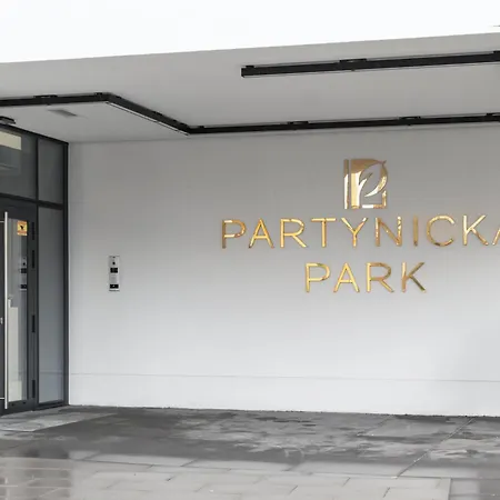 Park Partynice Apartment *